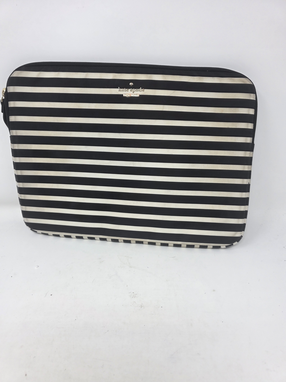 Kate Spade New York Black White Striped Padded Laptop Sleeve Case 15 Inch Zipper